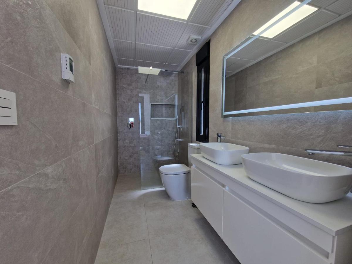 Premium Strandnaera Villa Lo Pagan -Byggd 2020 سان بيذرو ذيل بيناتا المظهر الخارجي الصورة